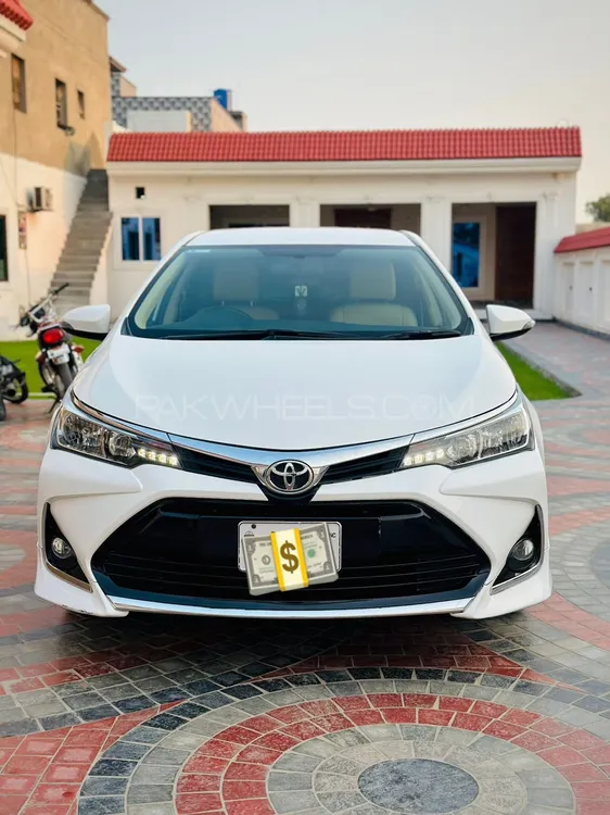 Toyota Corolla 2021 for Sale in Lahore Image-1