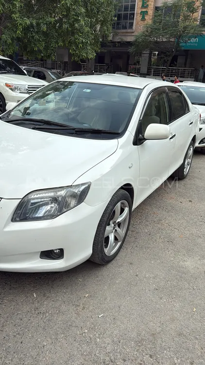 Toyota Corolla Axio 2007 for Sale in Islamabad Image-1