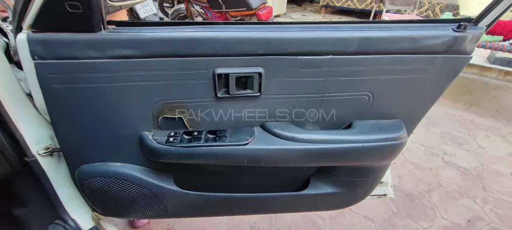 Toyota Corolla 1986 for Sale in Multan Toyota Corolla 1986 for Sale in Multan Image-11
