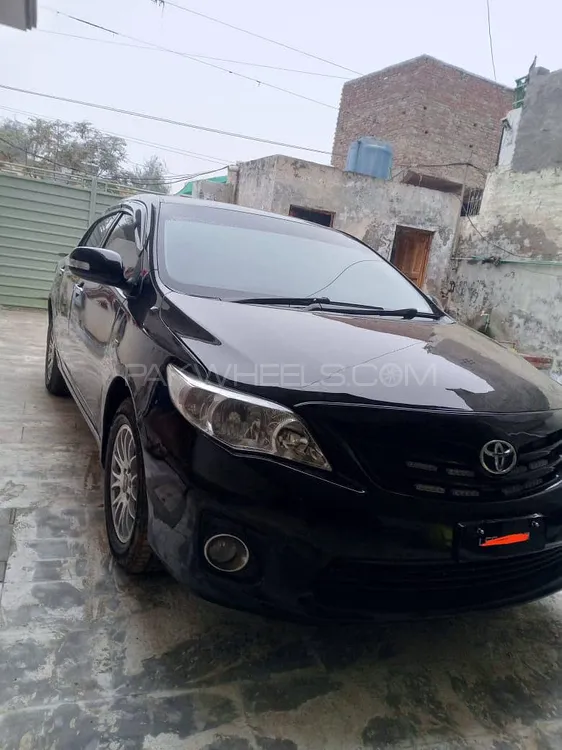 Toyota Corolla 2013 for Sale in Sargodha Image-1