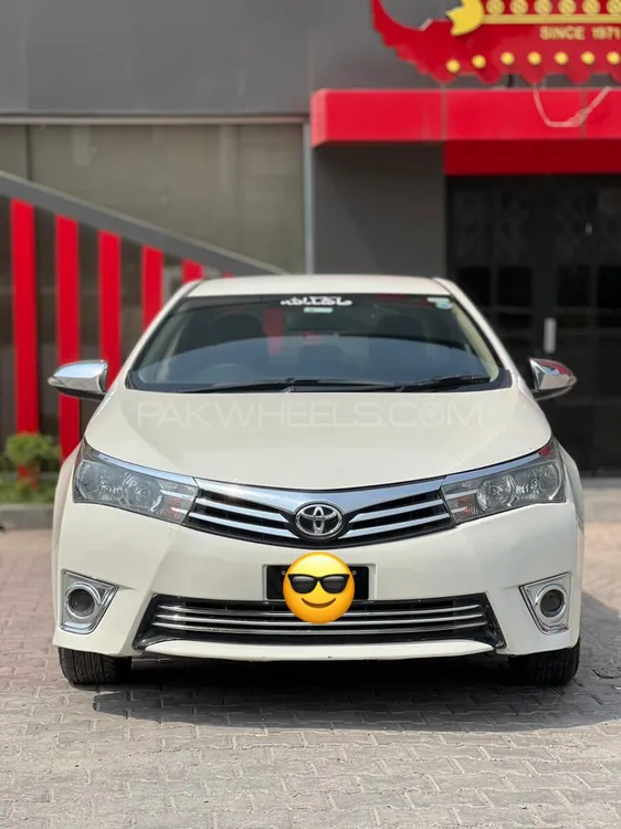 Toyota Corolla 2015 for Sale in Peshawar Image-1