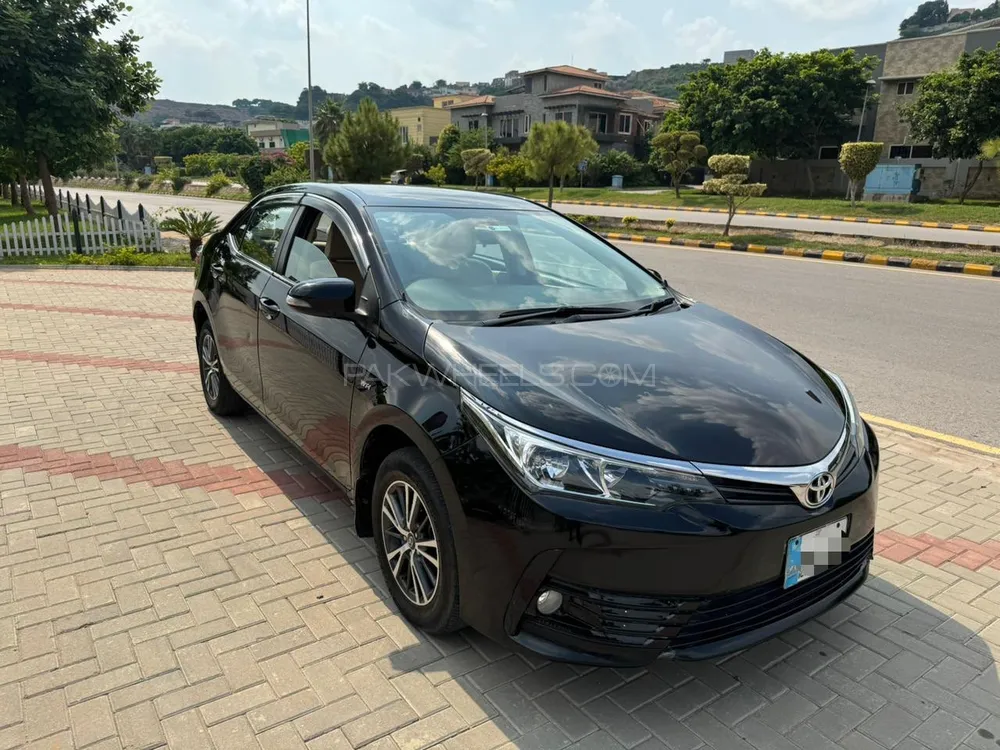 Toyota Corolla 2019 for Sale in Islamabad Image-1