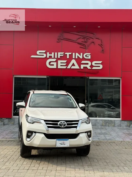 Toyota Fortuner 2021 for Sale in Islamabad Image-1