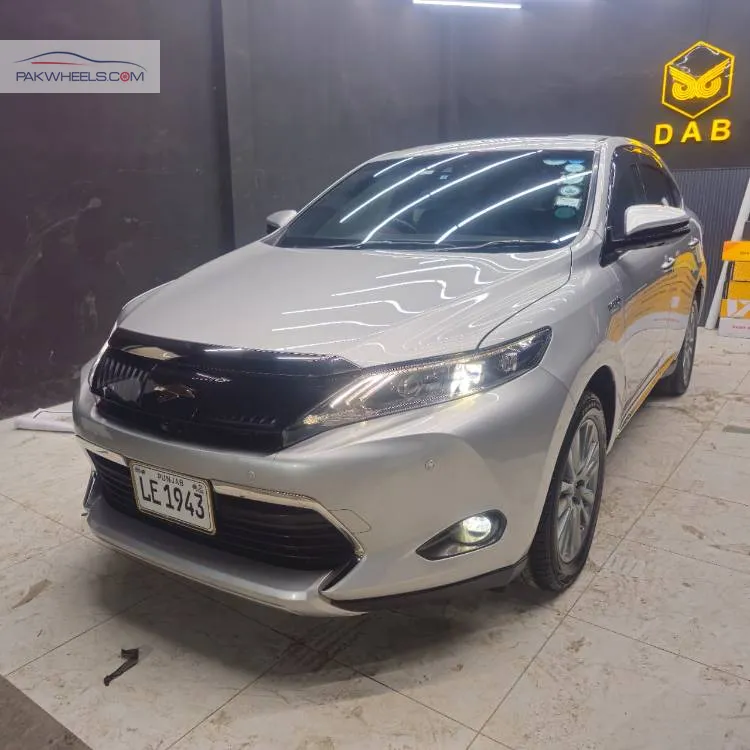Toyota Harrier 2014 for Sale in Lahore Toyota Harrier 2014 for Sale in Lahore Image-10