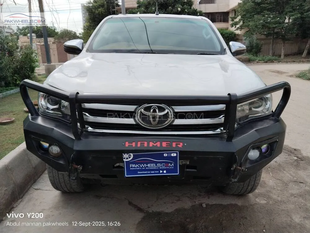 Toyota Hilux 2019 for Sale in Karachi Image-1