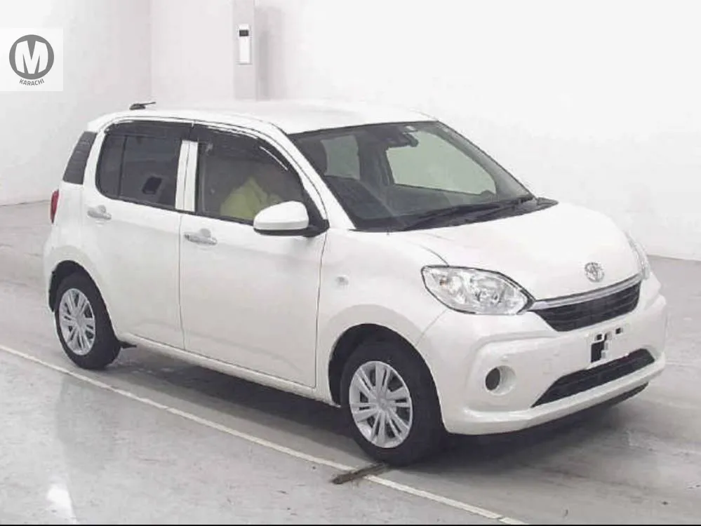Toyota Passo 2022 for Sale in Karachi Image-1