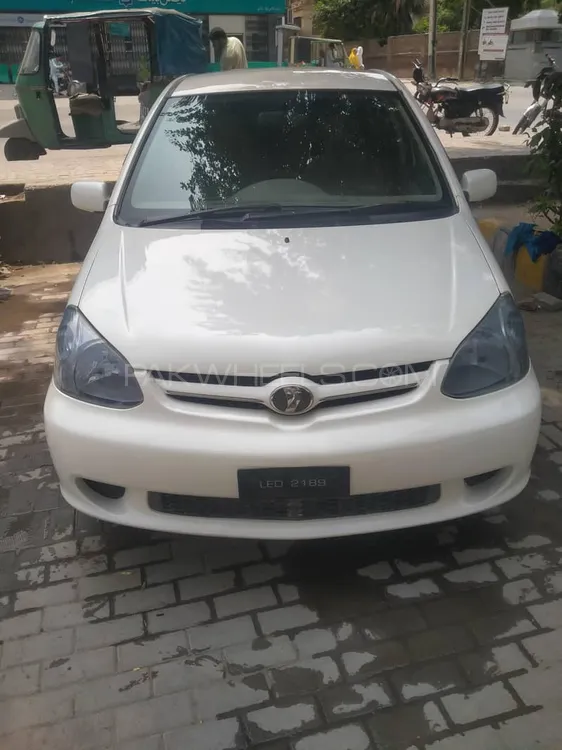 Toyota Platz 2003 for Sale in Peshawar Image-1