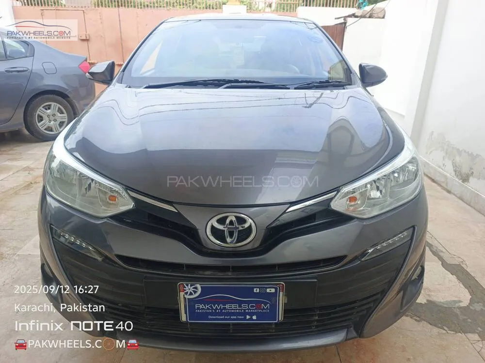 Toyota Yaris Sedan 2022 for Sale in Lahore Image-1