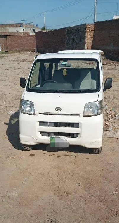 Daihatsu Hijet 2011 for Sale in Faisalabad Image-1