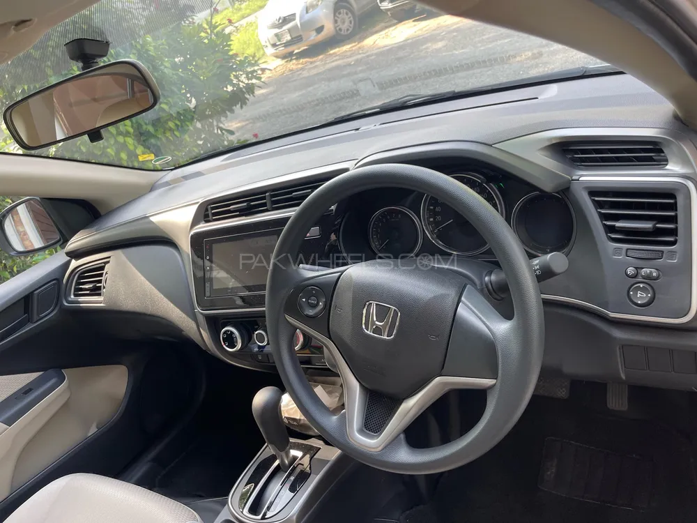 Honda City 2025 for Sale in Lahore Image-1