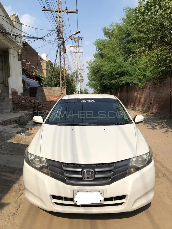 Honda City 2014 for Sale in Faisalabad Image-1
