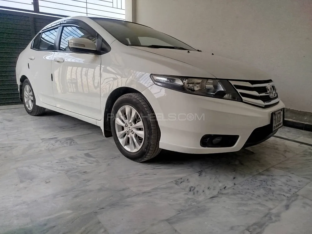 Honda City 2015 for Sale in Islamabad Image-1