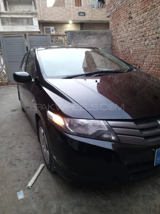Honda City 2013 for Sale in Faisalabad Image-1