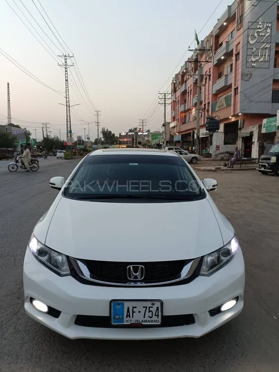 Honda Civic 2013 for Sale in Sargodha Image-1