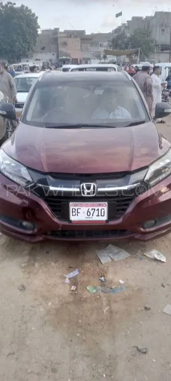 Honda Vezel 2014 for Sale in Karachi Image-1
