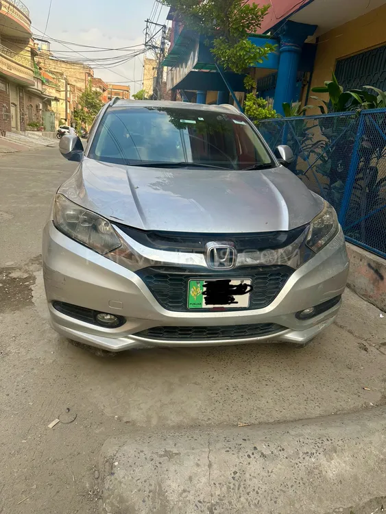 Honda Vezel 2019 for Sale in Lahore Image-1