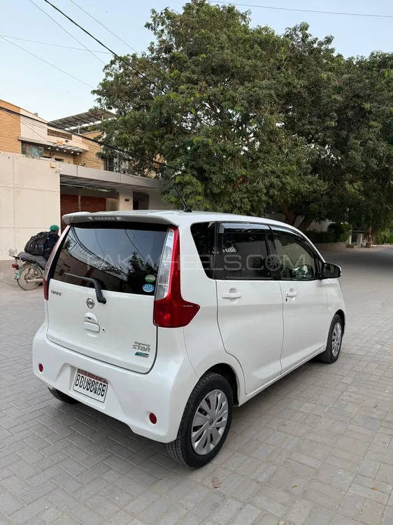 Nissan Dayz 2015 for Sale in Karachi Image-1