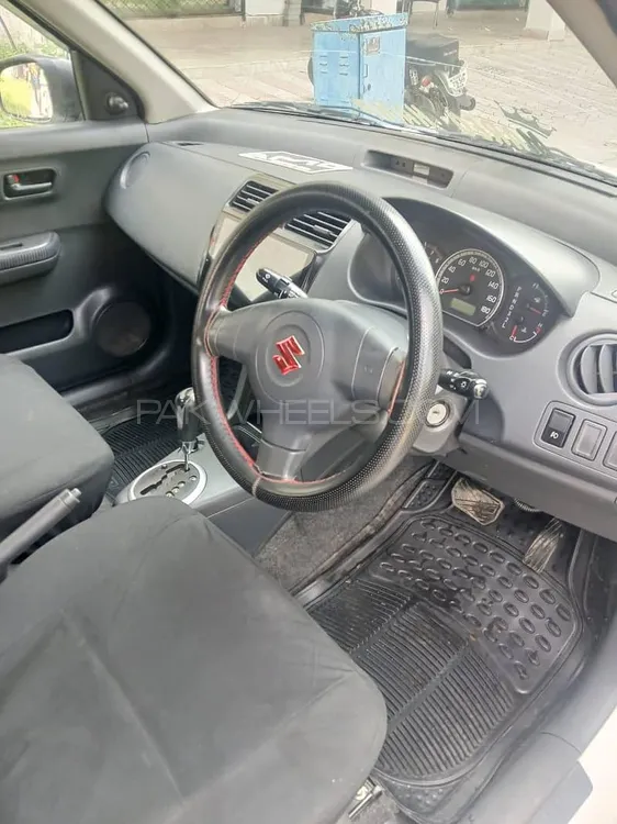 Suzuki Swift 2015 for Sale in Gujranwala Image-1
