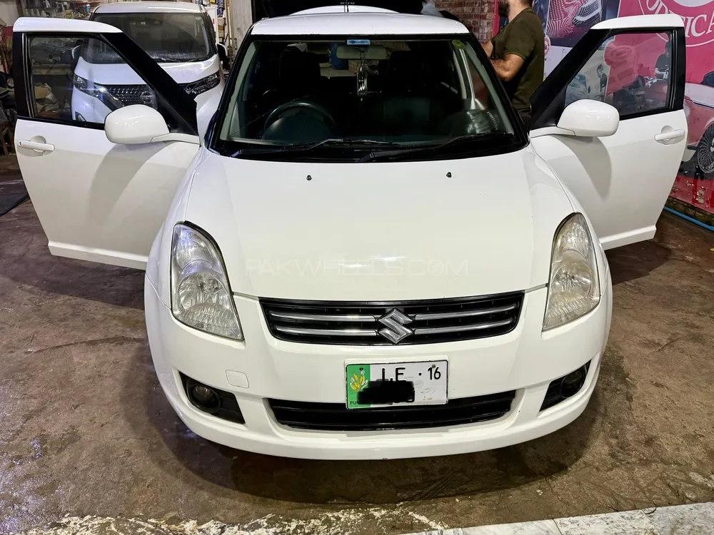 Suzuki Swift 2016 for Sale in Gujranwala Image-1