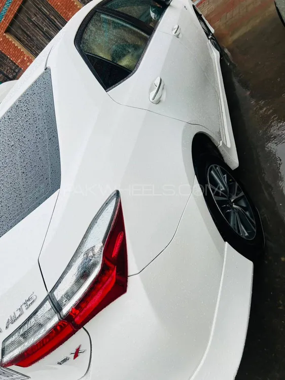 Toyota Corolla 2022 for Sale in Faisalabad Image-1