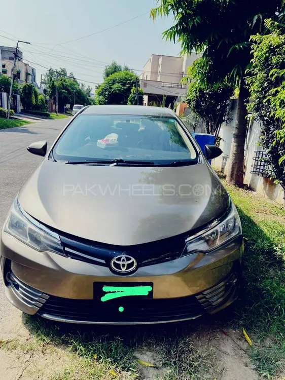 ٹویوٹا کرولا 2015 for Sale in لاہور Image-1
