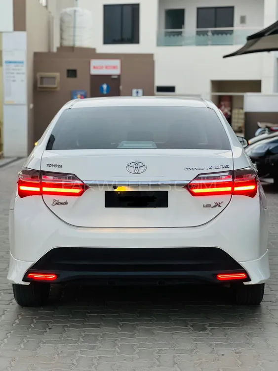 Toyota Corolla 2018 for Sale in Vehari Image-1