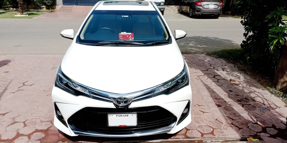 Toyota Corolla 2018 for Sale in Lahore Image-1