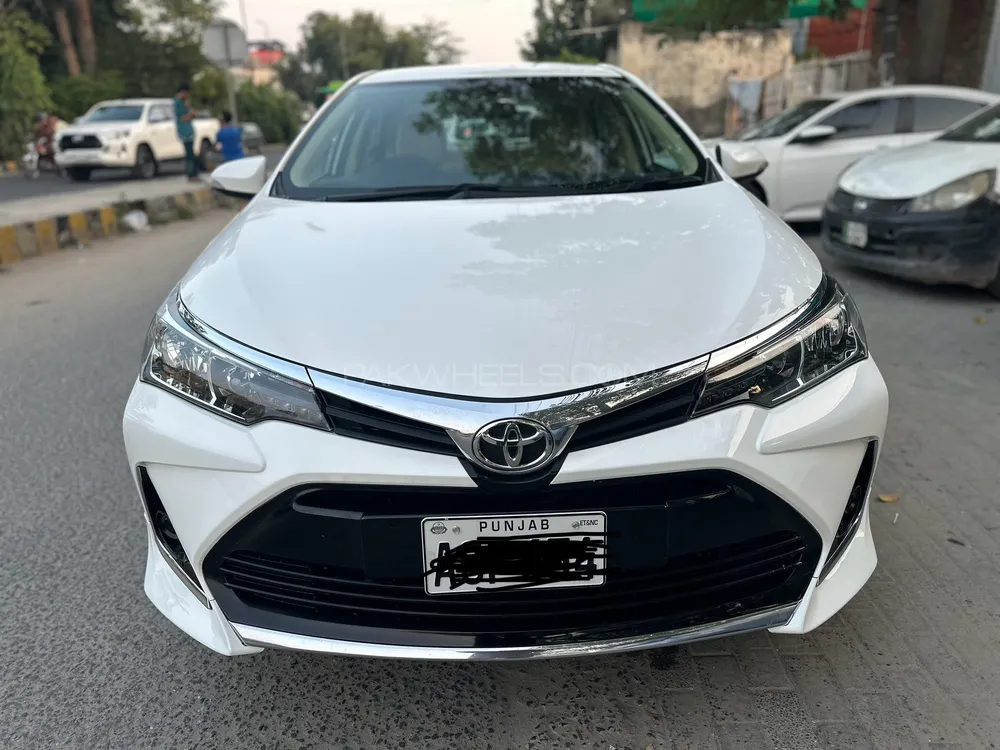 Toyota Corolla 2021 for Sale in Lahore Image-1