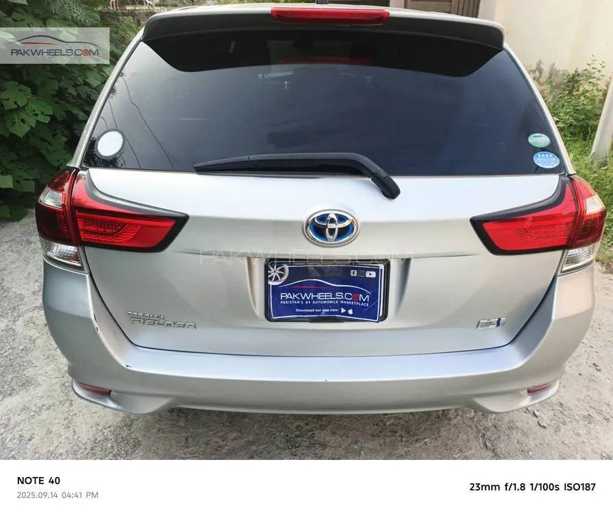 Toyota Corolla Fielder 2017 for Sale in Peshawar Toyota Corolla Fielder 2017 for Sale in Peshawar Image-6