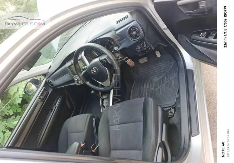 Toyota Corolla Fielder 2017 for Sale in Peshawar Toyota Corolla Fielder 2017 for Sale in Peshawar Image-11