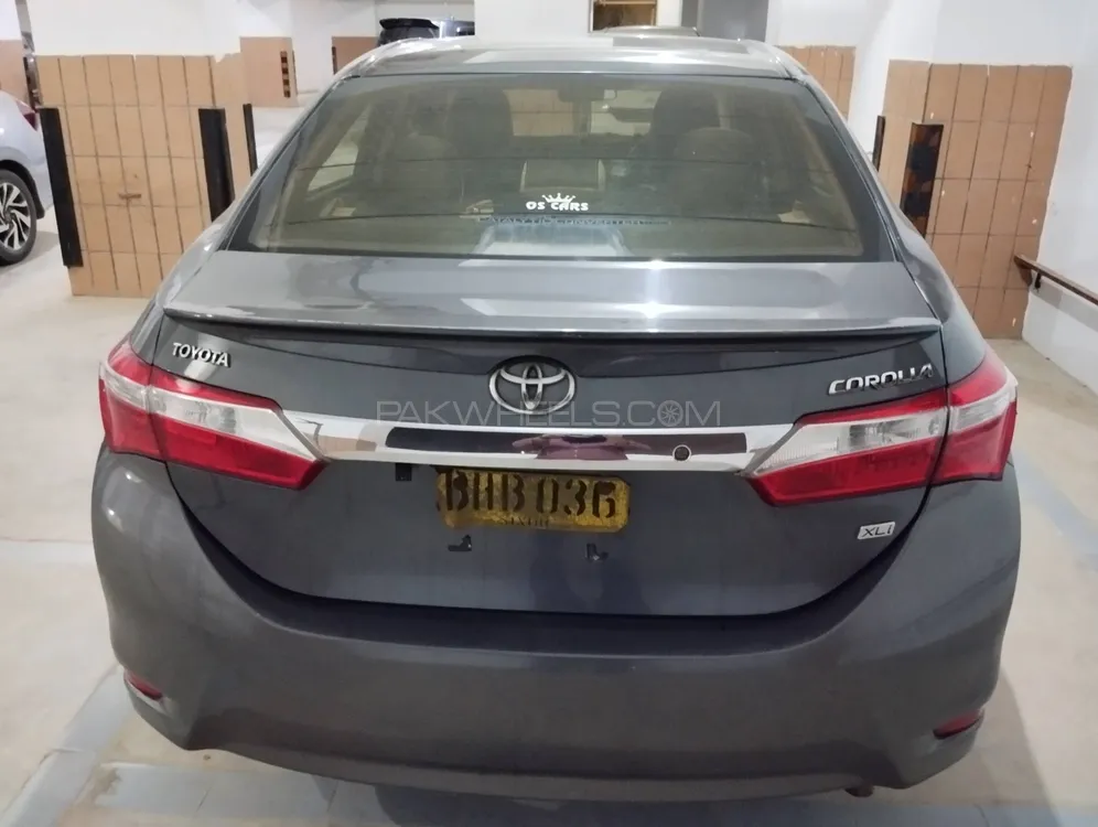 Toyota Corolla 2016 for Sale in Karachi Image-1