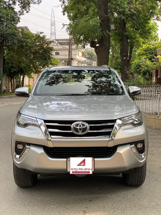 Toyota Fortuner 2020 for Sale in Lahore Image-1
