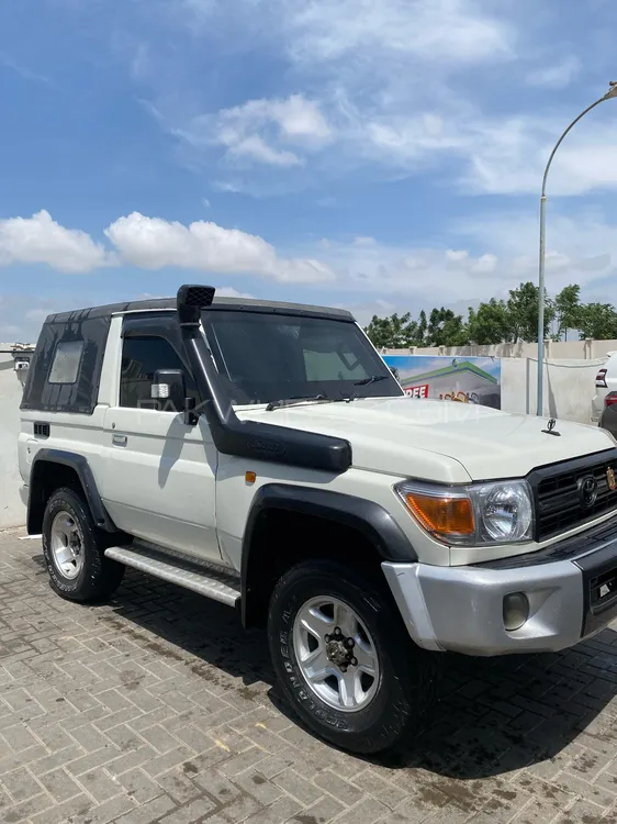 Toyota Land Cruiser 1986 for Sale in Karachi Image-1