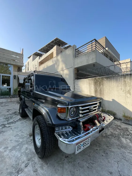 Toyota Land Cruiser 1989 for Sale in Islamabad Image-1