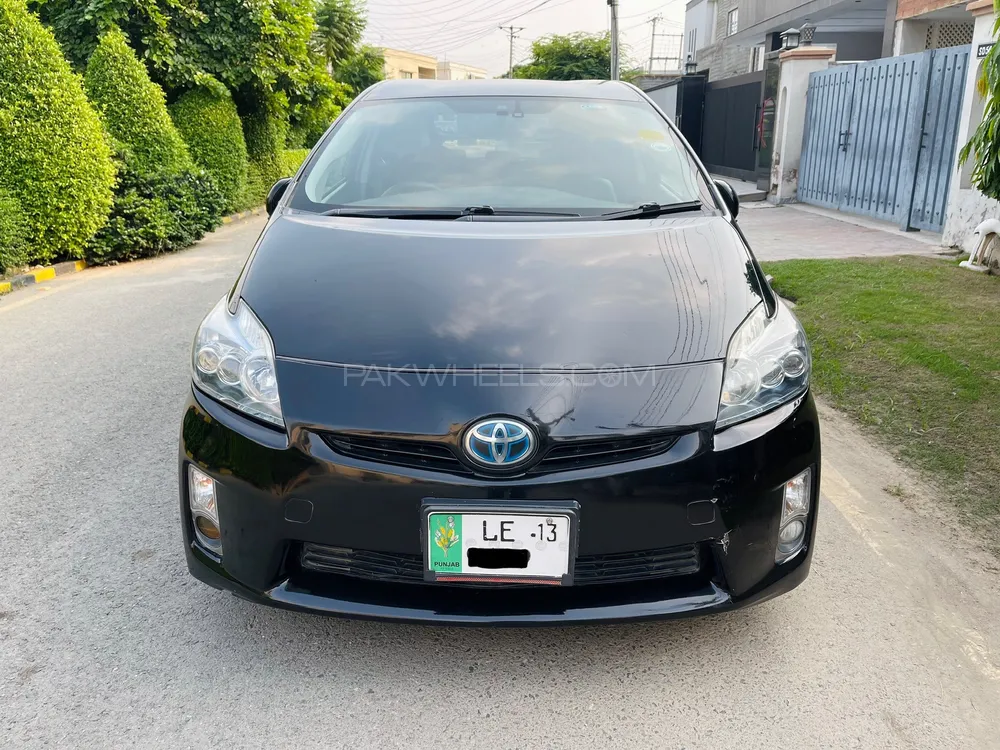 Toyota Prius 2009 for Sale in Lahore Image-1