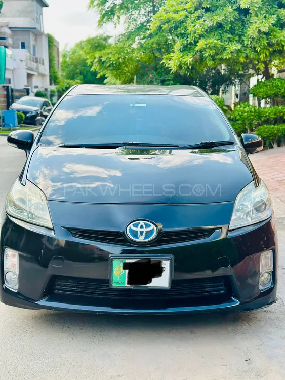 Toyota Prius 2011 for Sale in Faisalabad Image-1