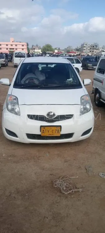 Toyota Vitz 2007 for Sale in Karachi Image-1