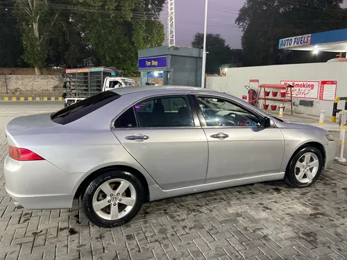 Honda Accord CL7 2004