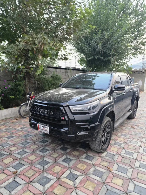 Toyota Hilux 2025 for Sale in Lower Dir Image-1