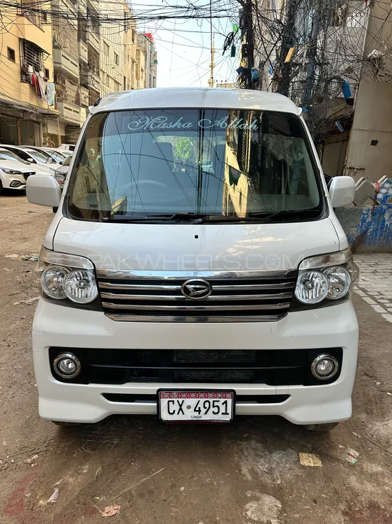 Daihatsu Atrai Wagon 2012 for Sale in Karachi Image-1