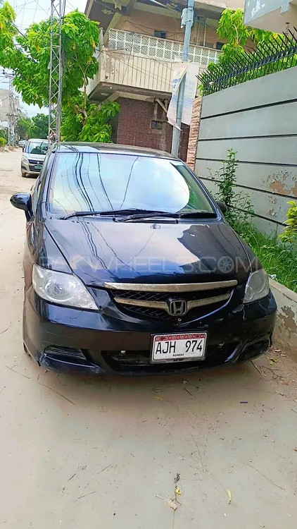 Honda City 2005 for Sale in Karachi Image-1