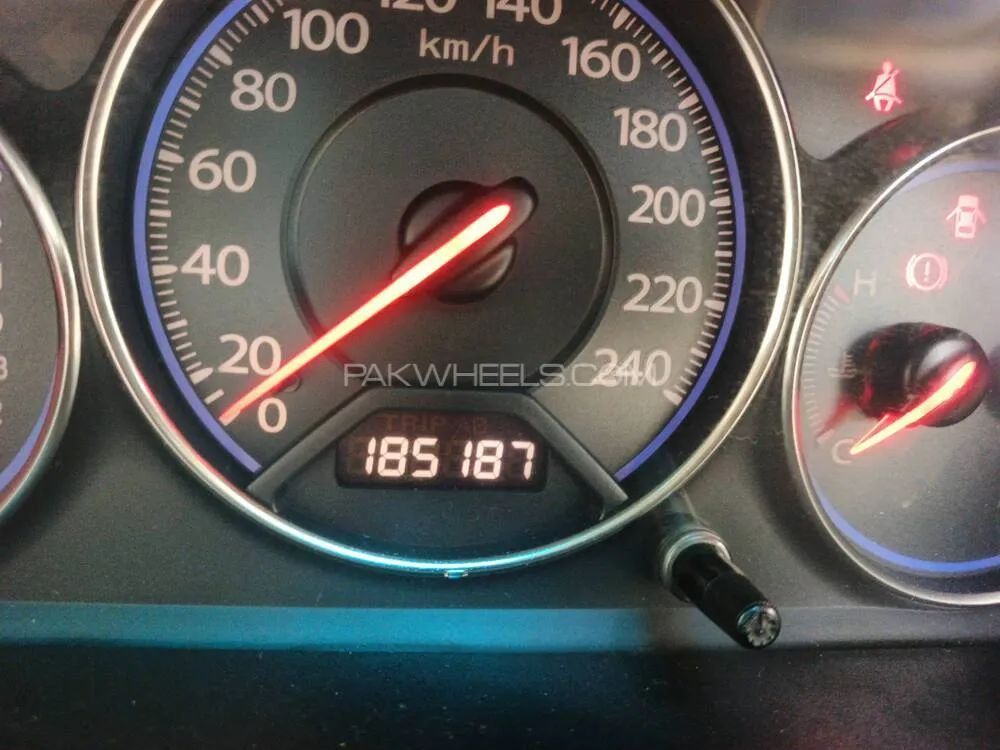 Honda Civic 2005 for Sale in Lahore Honda Civic 2005 for Sale in Lahore Image-9
