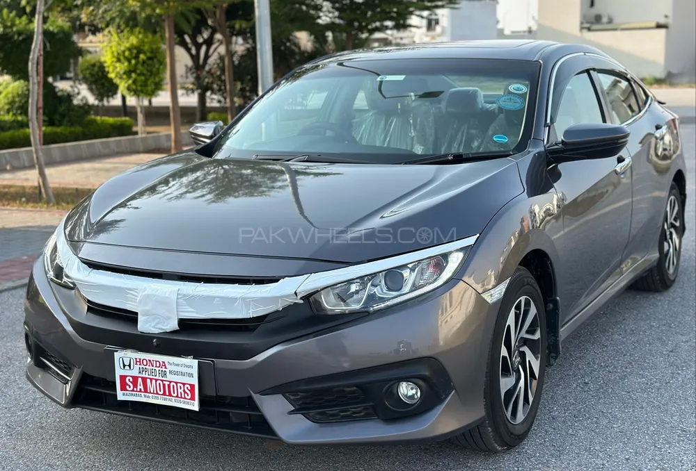 Honda Civic 2017 for Sale in Gujranwala Image-1
