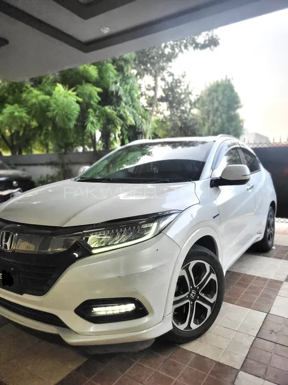 Honda Vezel 2019 for Sale in Lahore Image-1