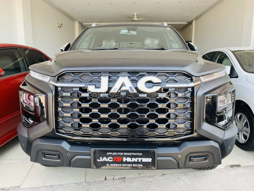 JAC T9 2025 for Sale in Multan Image-1
