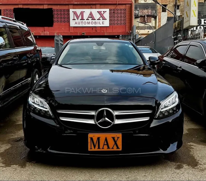 Mercedes Benz C Class 2020 for Sale in Karachi Image-1