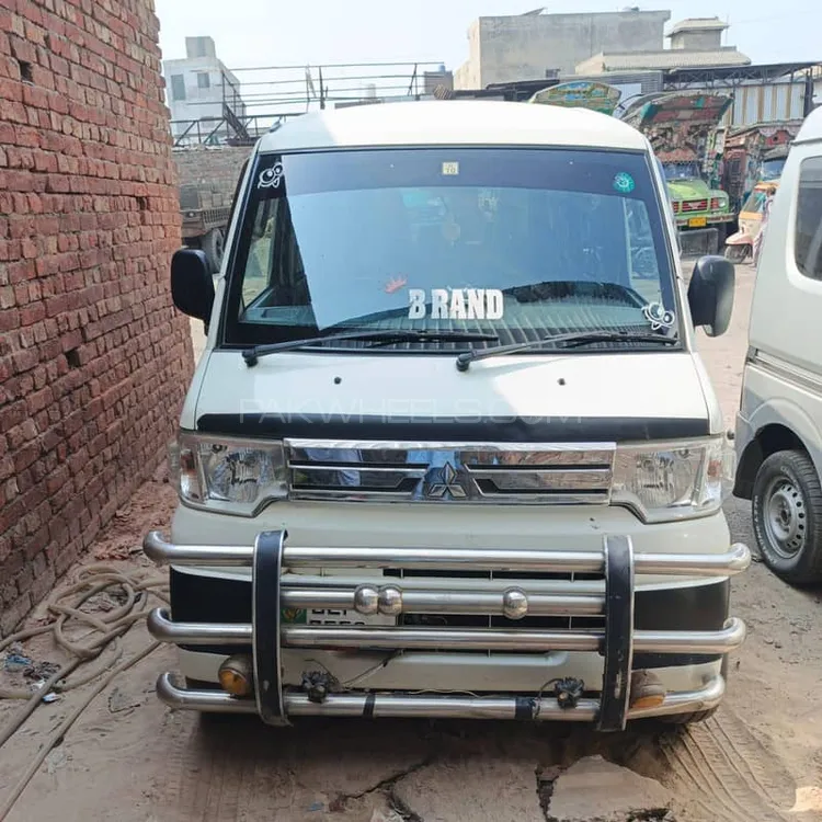 Mitsubishi Minicab 2018 for Sale in Lahore Image-1