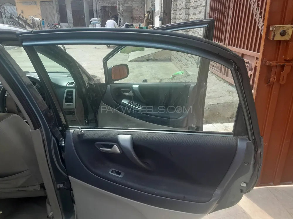 Suzuki Liana 2008 for Sale in Lahore Image-1