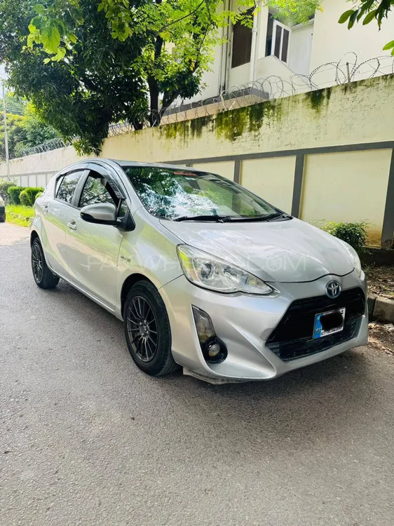 Toyota Aqua 2015 for Sale in Islamabad Image-1