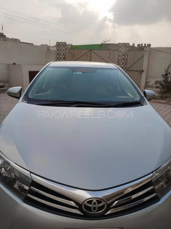 Toyota Corolla 2015 for Sale in Sargodha Image-1